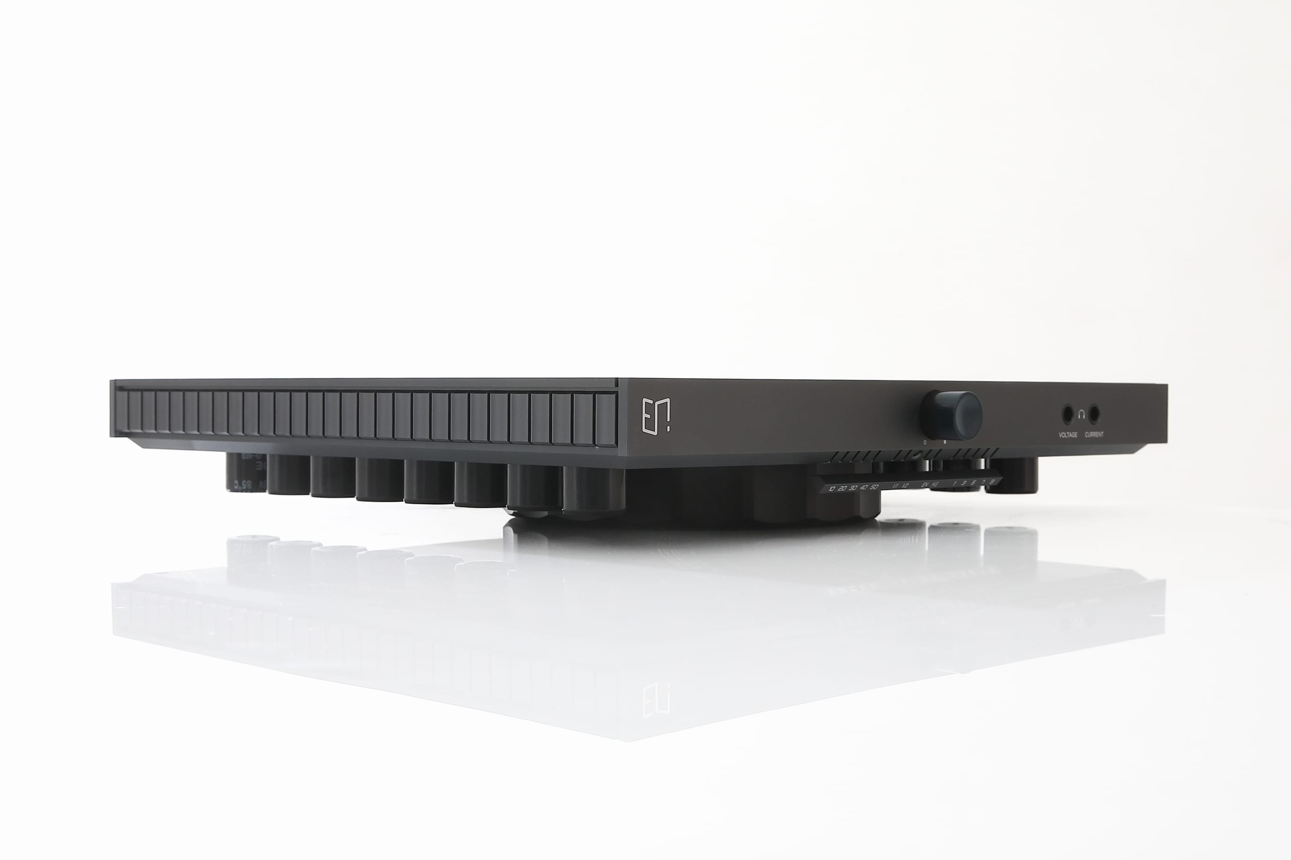 AMP-44R (Pre-order Deposit)